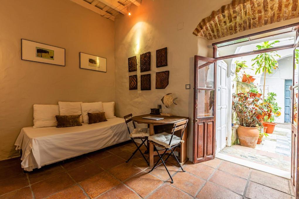 Azogue Suites Con Patio Privado Tarifa Luaran gambar